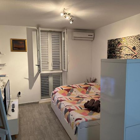 Studio Apartment Ivana - New Sweet Apartment ดูบรอฟนิก ภายนอก รูปภาพ