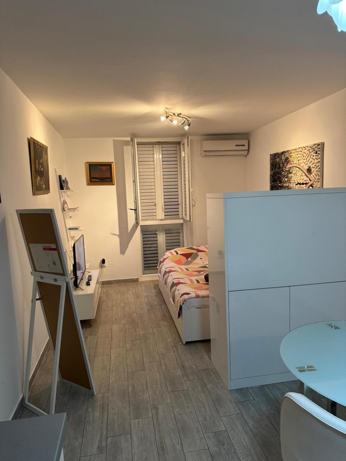 Studio Apartment Ivana - New Sweet Apartment ดูบรอฟนิก ภายนอก รูปภาพ